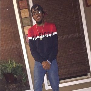 Meet your Posher, Dee